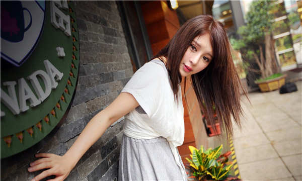 鄂州想找一个女性生孩子给报酬-｛找个女人生孩子多少钱｝